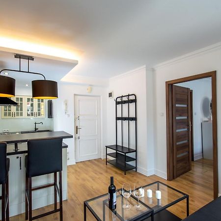 Apartament W Ratuszu Apartment Wroclaw Ngoại thất bức ảnh