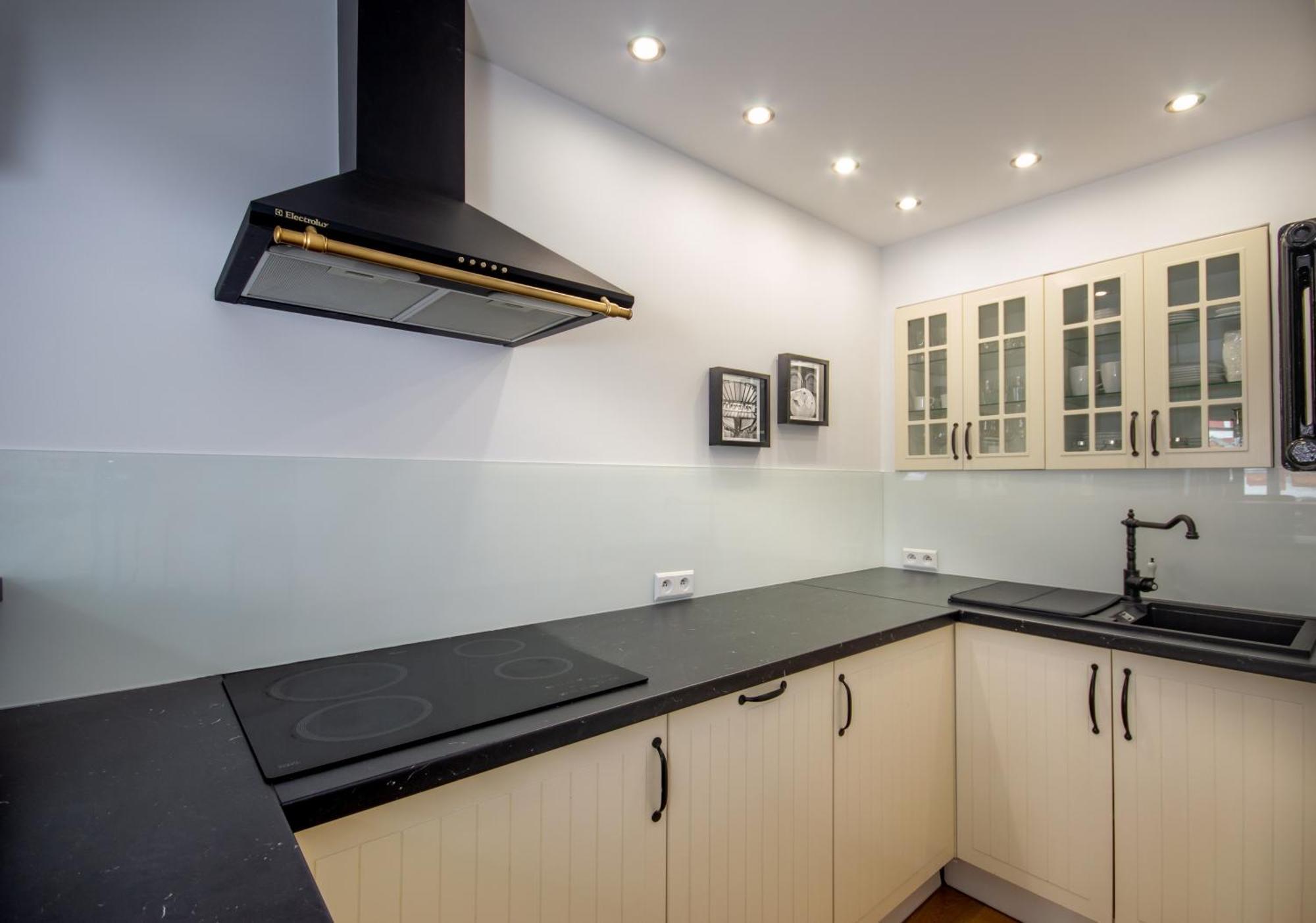 Apartament W Ratuszu Apartment Wroclaw Ngoại thất bức ảnh