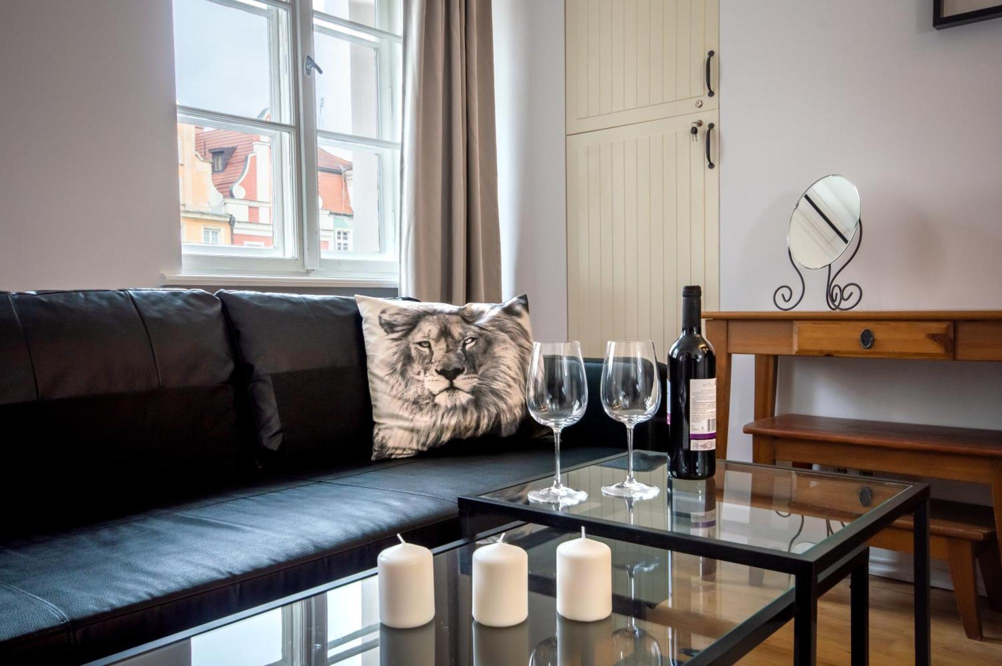 Apartament W Ratuszu Apartment Wroclaw Ngoại thất bức ảnh